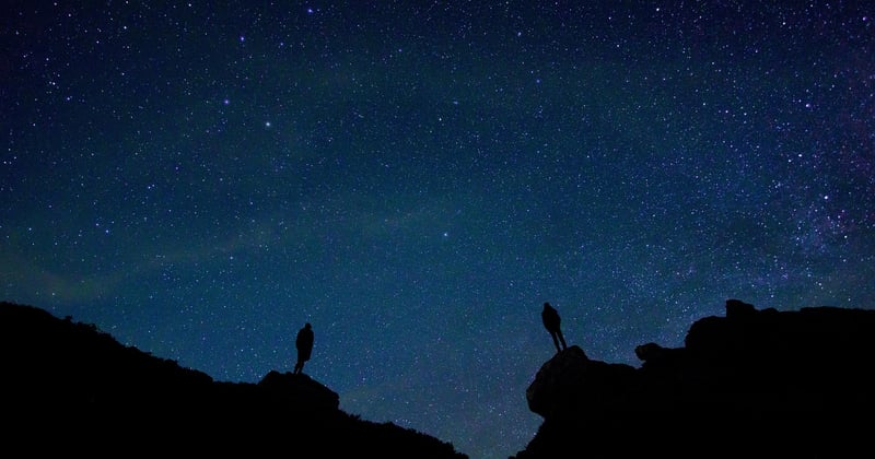 Observer les étoiles : où partir pour un ciel nocturne magnifique