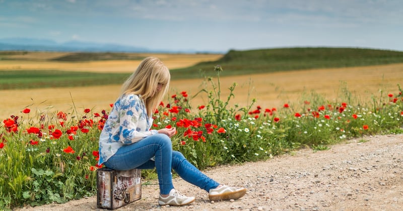 Voyager seule en toute sécurité : conseils et astuces essentiels